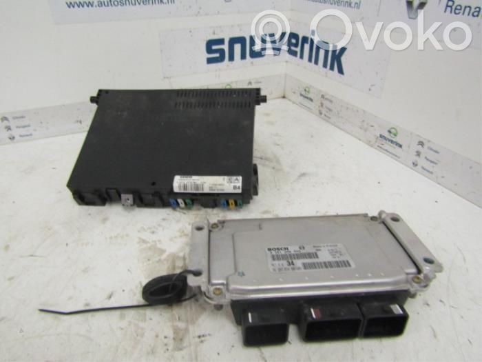 Peugeot 206 CC Sterownik / Moduł ECU 
