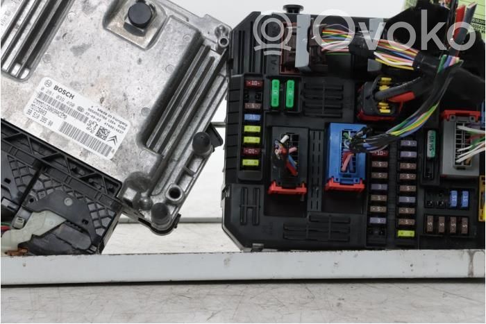 Opel Grandland X Unitate/modul de control motor 