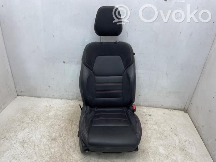 Renault Arkana Fotel przedni pasażera 