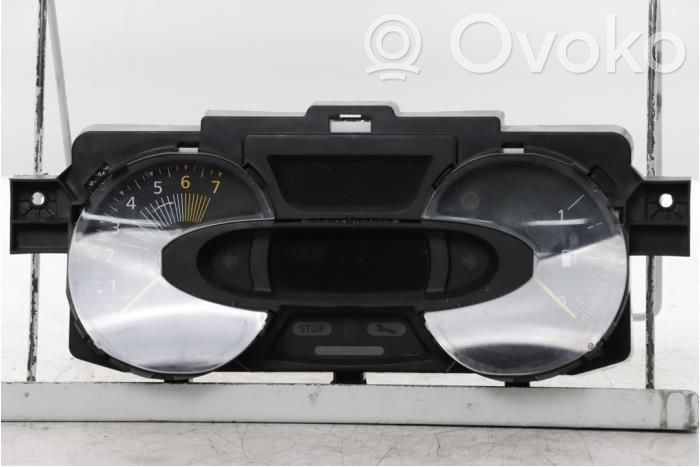 Renault Captur Vitezometru (grup de instrumente) 