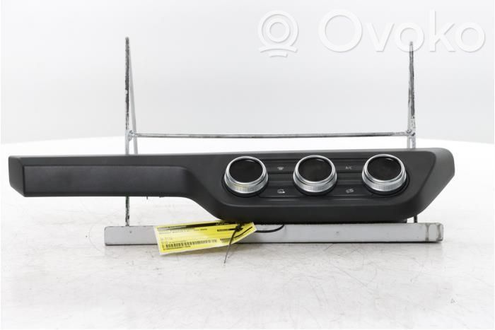 Renault Master IV Climate control unit 