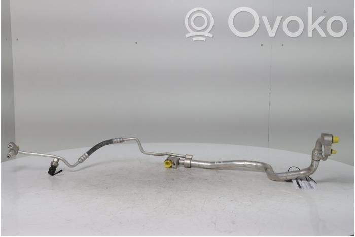 BMW 5 G30 G31 G38 Conductă/furtun aer condiționat (A/C) 