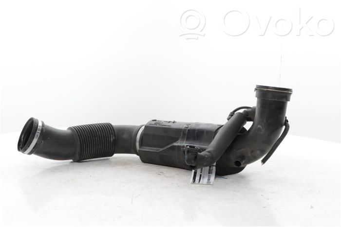 BMW 1 F40 Conductă/furtun admisie aer