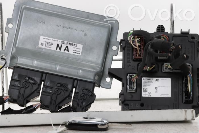 Renault Clio V Engine control unit/module 