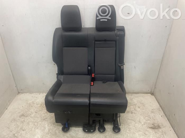 Peugeot Expert Asiendo doble delantero 