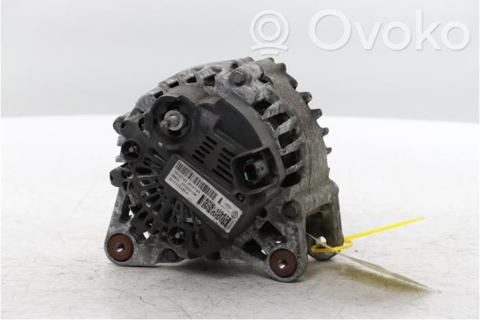Renault Clio IV Generator/alternator 