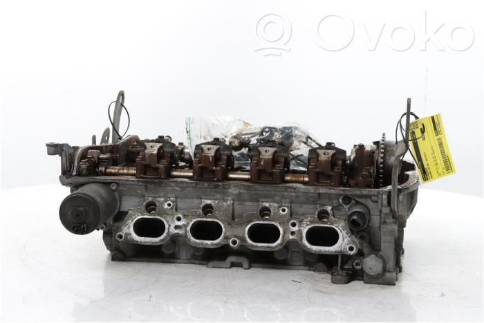 Peugeot 207 Engine head 