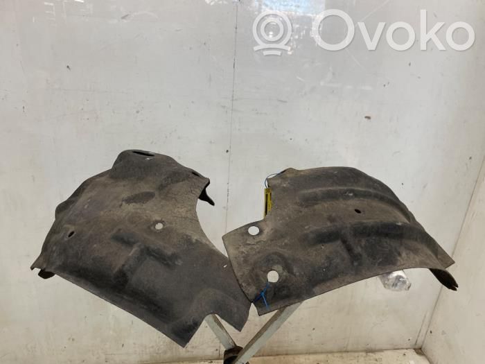 Renault Megane IV Nadkole przednie 