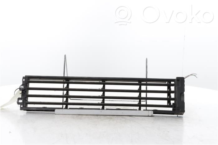 Renault Megane IV Conducto/guía del intercooler 