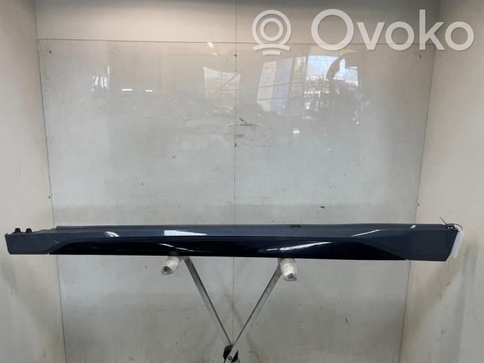 BMW X1 U11 Sill 