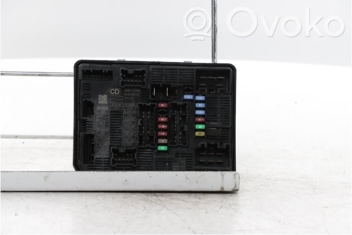 Renault Kangoo III Set scatola dei fusibili 