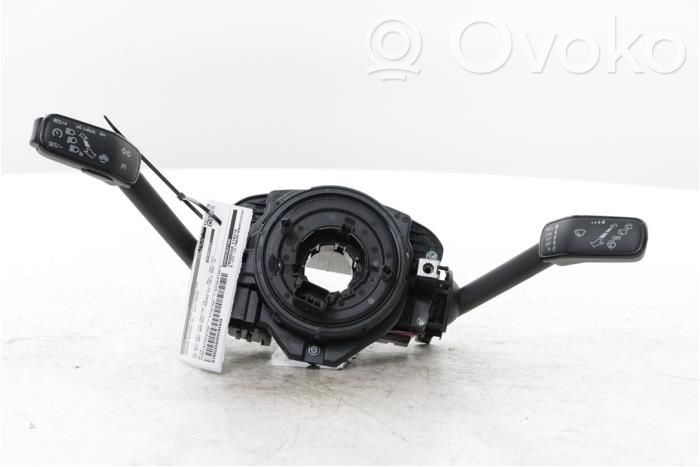 Skoda Kamiq Leva/interruttore dell’indicatore di direzione e tergicristallo