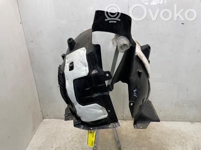 Opel Astra L Nadkole przednie 