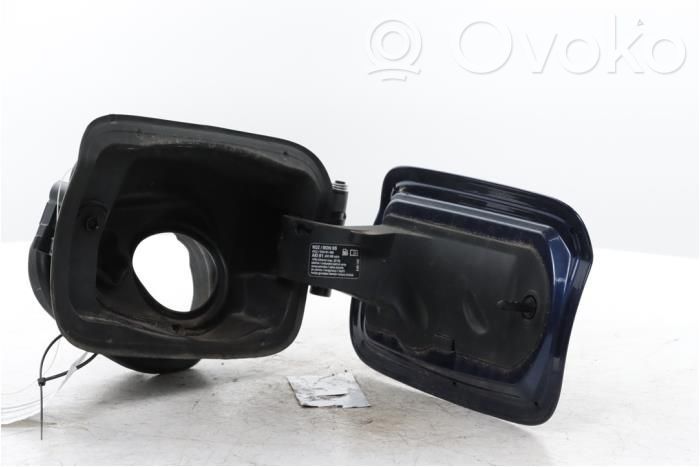 BMW 2 F45 Sportello del serbatoio del carburante
