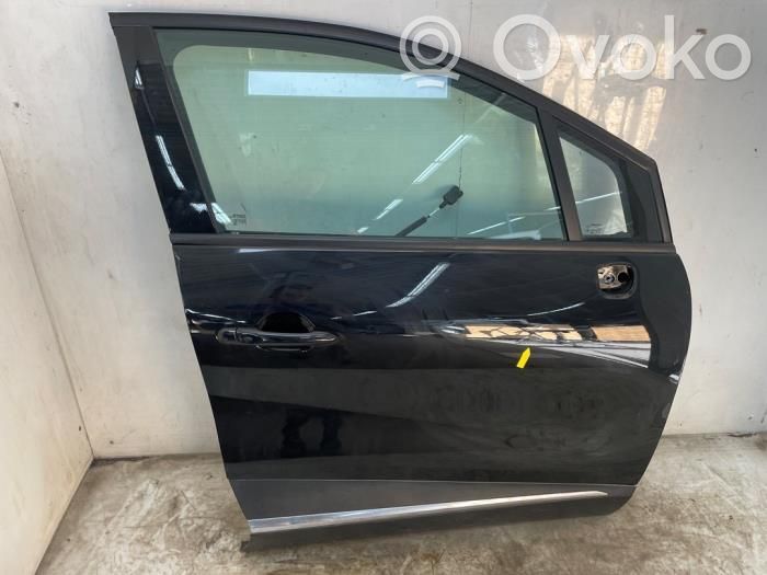 Porte avant   801009996R,801001063R,801007075R,801008167R,801009375R