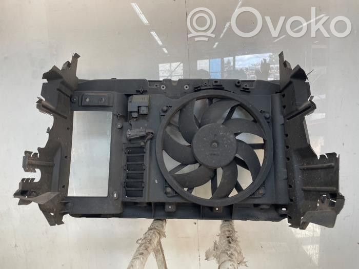Citroen Berlingo Radiatorių panelė 