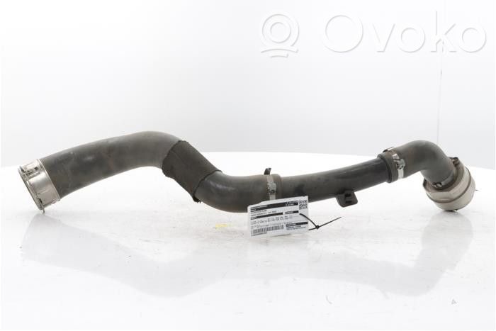 Nissan Qashqai J12 Tube d'admission de tuyau de refroidisseur intermédiaire 