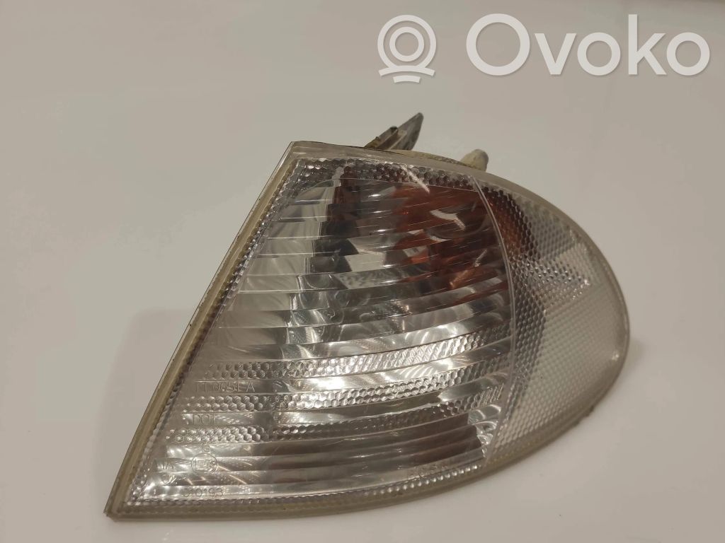 BMW 3 E46 Front indicator light 