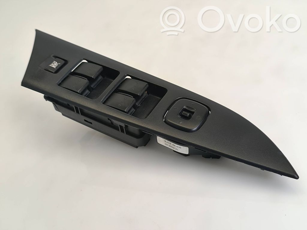 Mazda 3 I Electric window control switch 