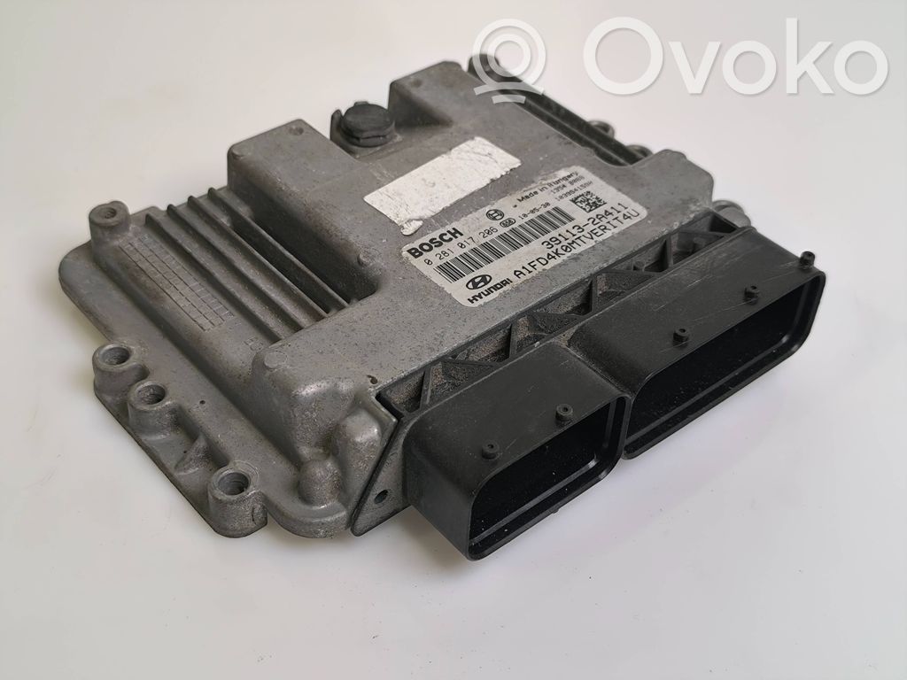 Hyundai i30 Engine control unit/module 