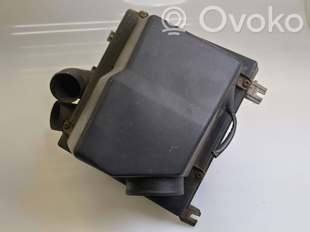 Audi A6 S6 C5 4B Air filter box 