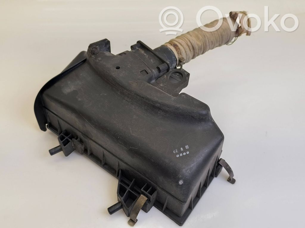 Audi 80 90 B3 Luftfilterkasten 