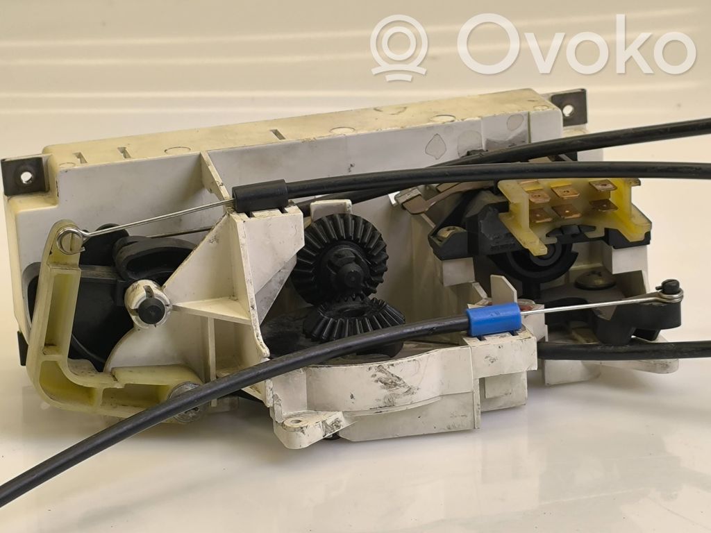 Climate control unit   893819045A,893959511,18026