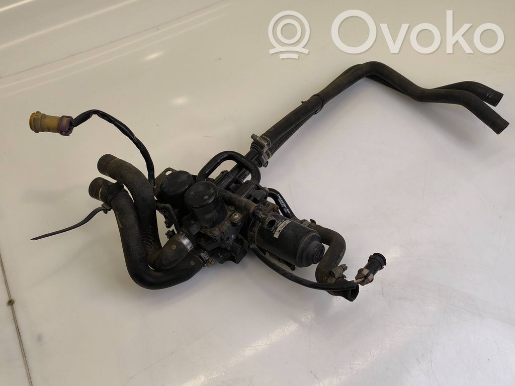 Coolant heater control valve   4D0959617A,4D1819370A,4D1819370,1136008850,4D0819672B,4D1810374,813971956