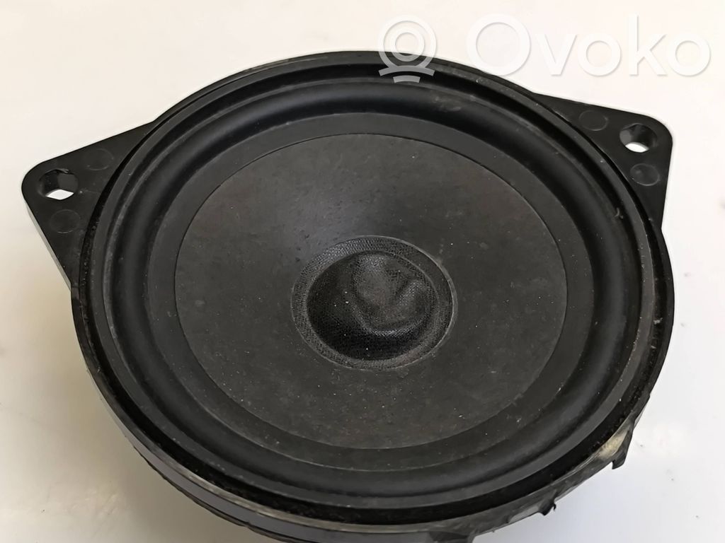 BMW 5 E39 Front door speaker 