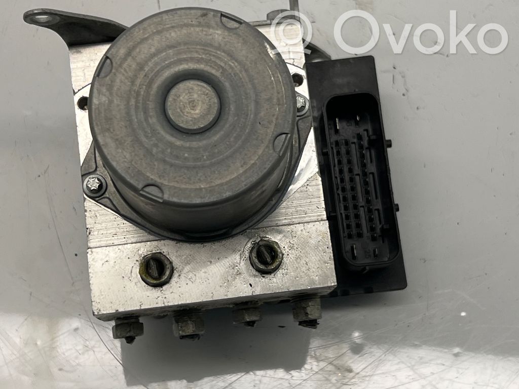 BMW 3 E90 E91 ABS Pump 