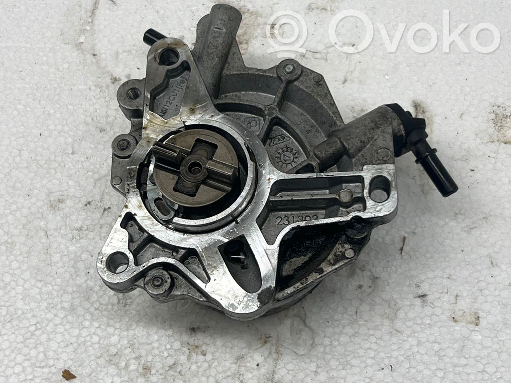Volkswagen PASSAT B6 Vakuuma sūknis 