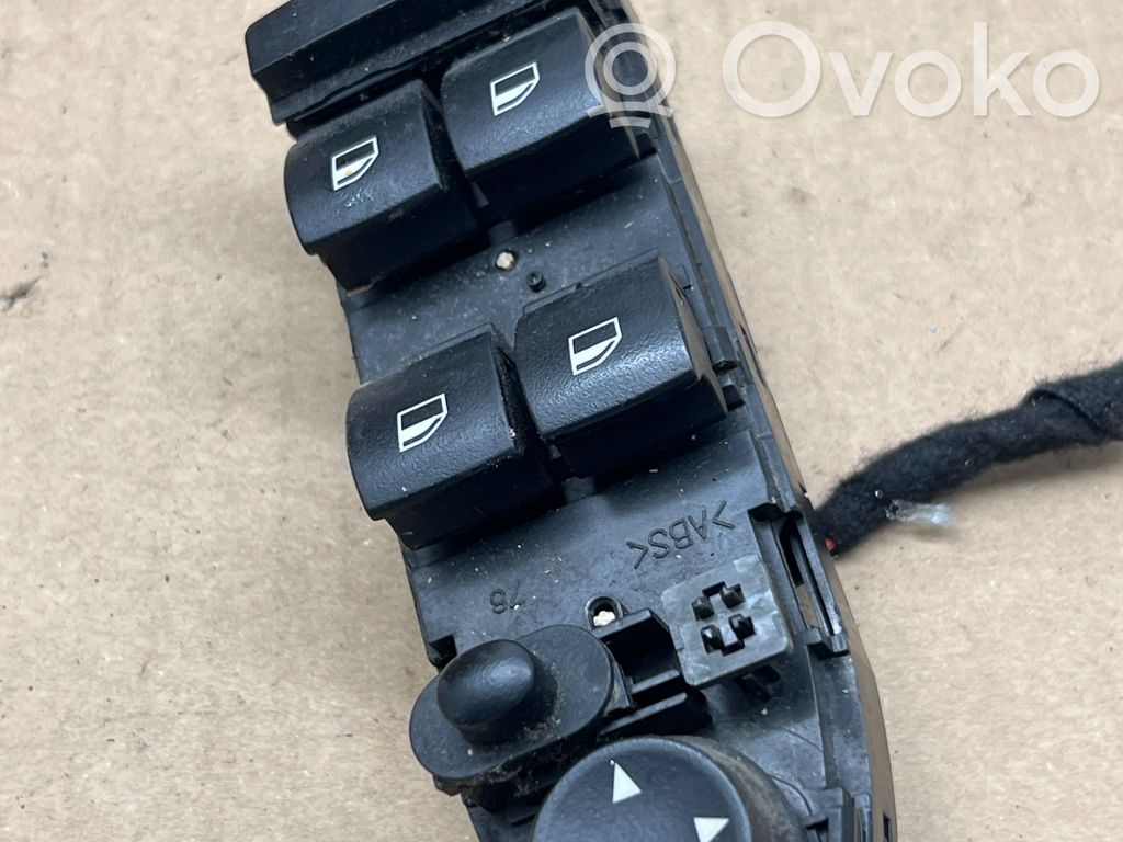 BMW 5 E60 E61 Electric window control switch 
