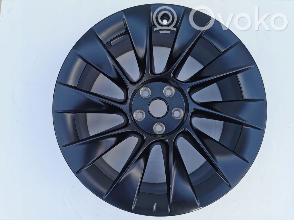 Tesla Model Y R20-alumiinivanne 