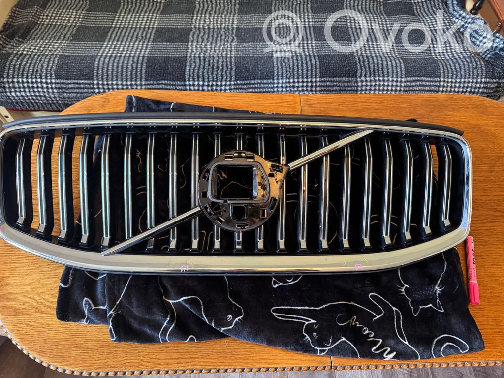 Volvo XC60 Front grill 