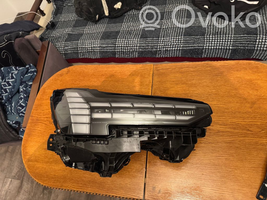 Volvo EX90 Scheinwerfer 