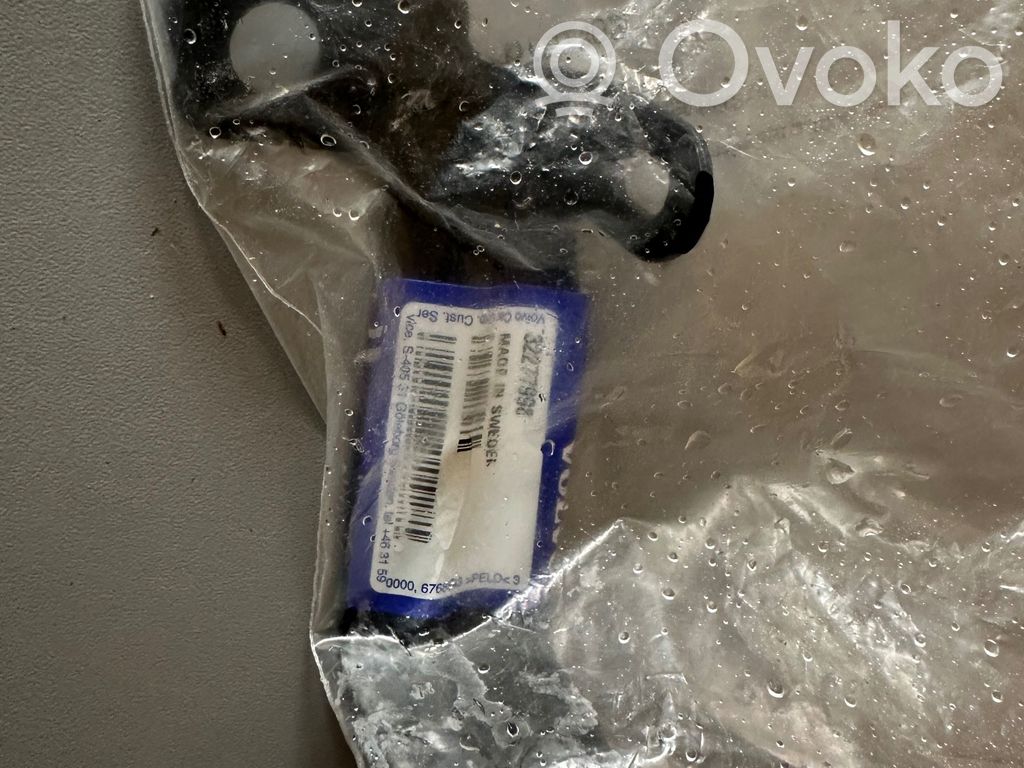 Volvo XC40 Pas przedni 