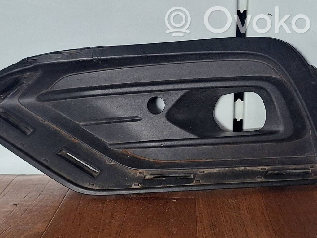Volvo V60 Kratka dolna zderzaka przedniego 
