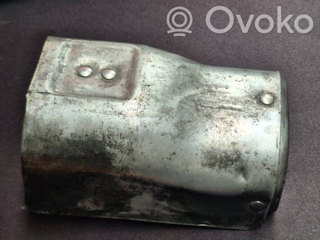 Protección térmica del escape   7787650B