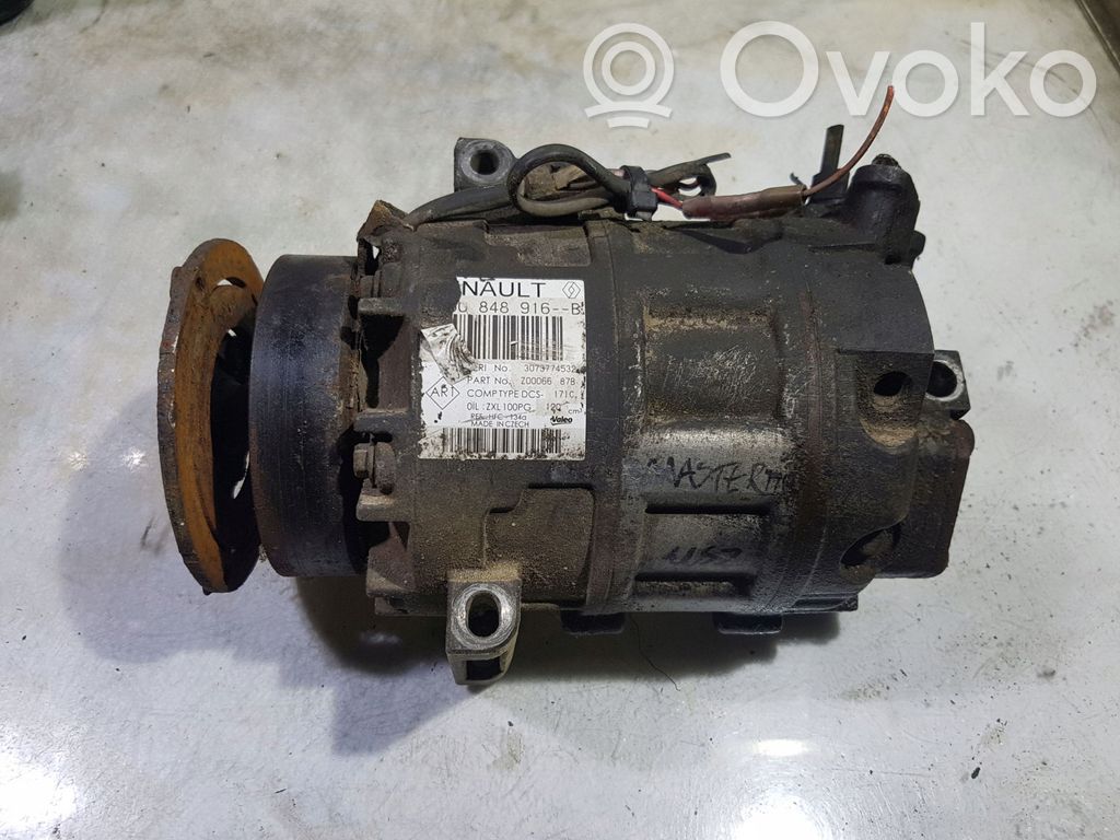 Renault Master III Air conditioning (A/C) compressor (pump) 