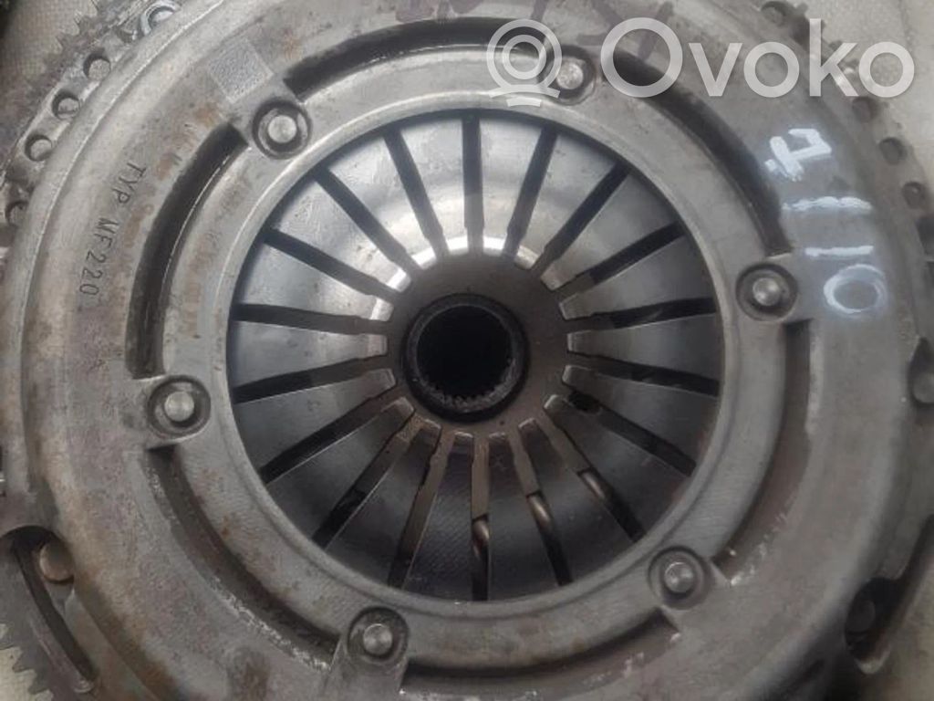 Volkswagen Polo VI Juego de embrague 