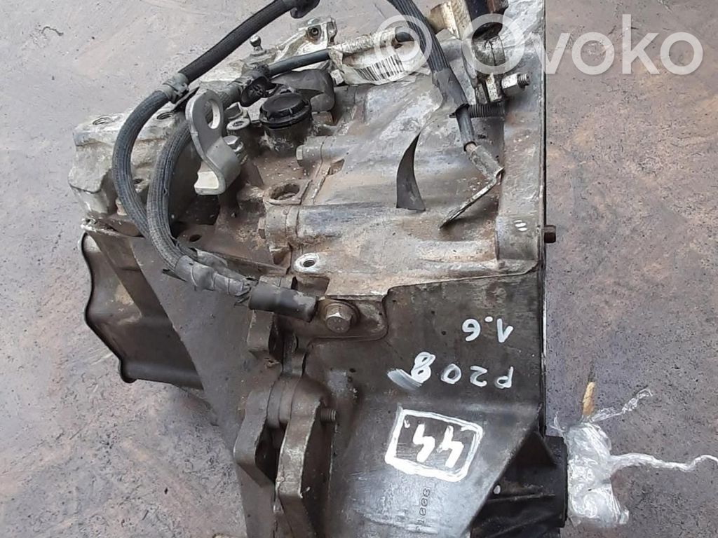 Peugeot 208 I Manualna 5-biegowa skrzynia biegów 
