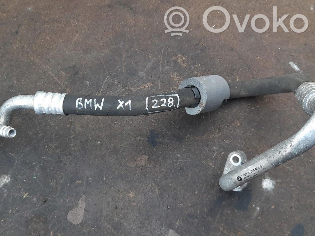 BMW X1 E84 Ilmastointilaitteen putki (A/C) 