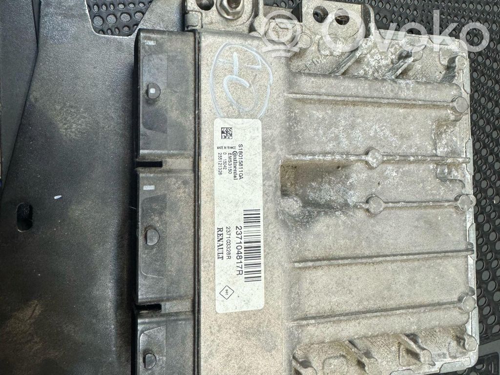 Renault Megane III Engine control unit/module ECU 