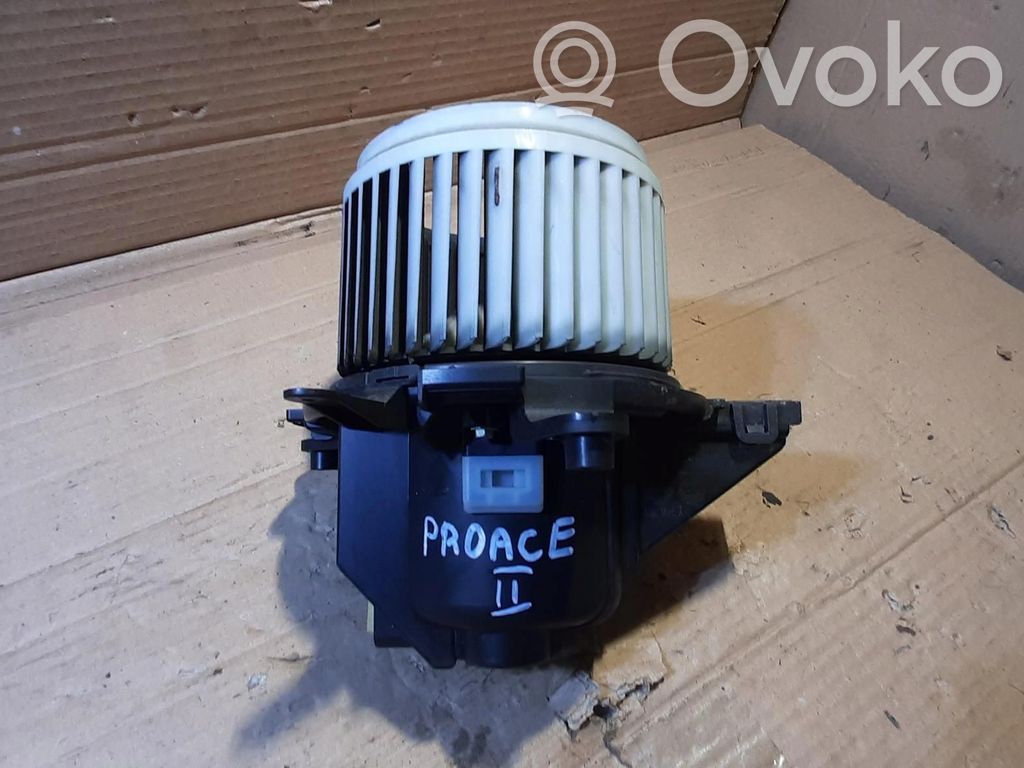 Toyota Proace Mazā radiatora ventilators 