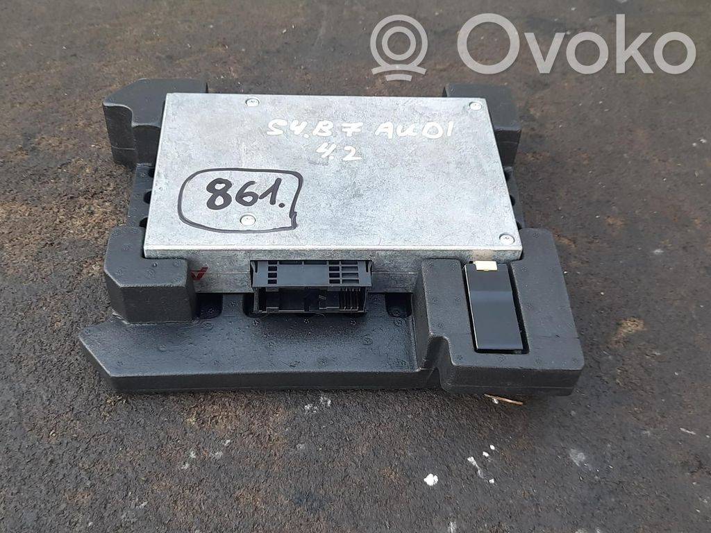 Audi A4 S4 B7 8E 8H Bluetooth control unit module 