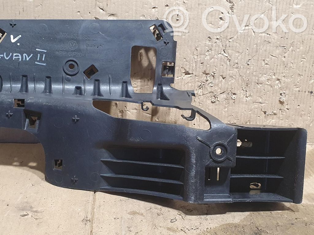 Volkswagen Tiguan Zaczep / Uchwyt bagażnika 