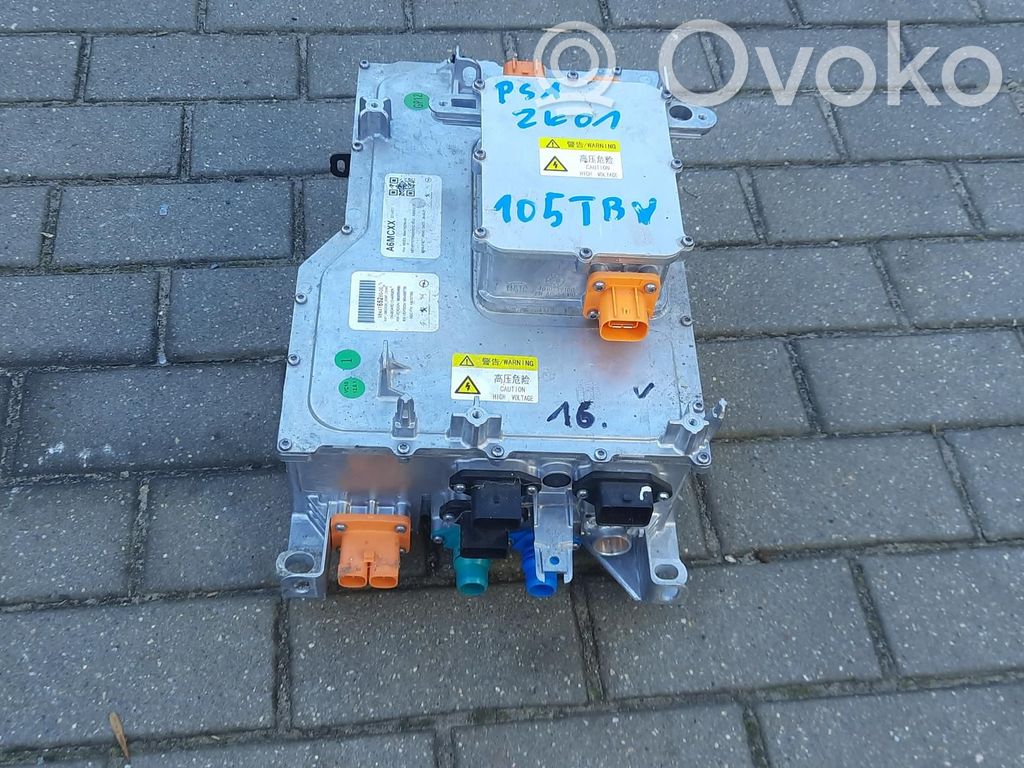 Peugeot 208 II Convertisseur / inversion de tension inverseur 