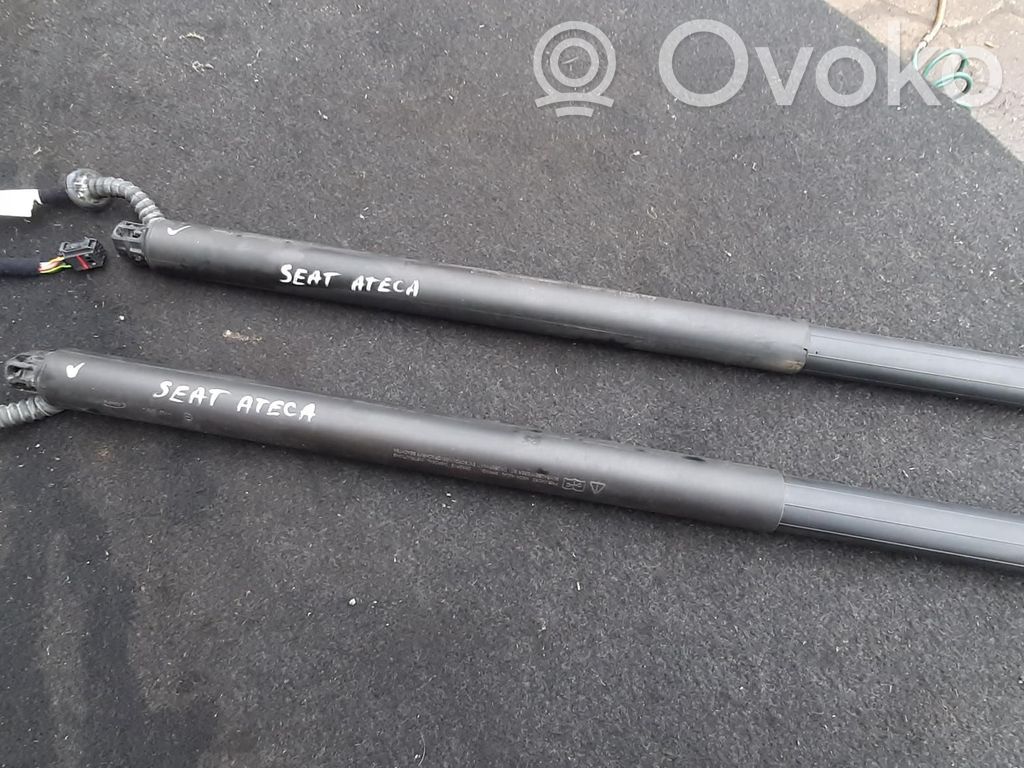 Seat Ateca Tailgate strut 