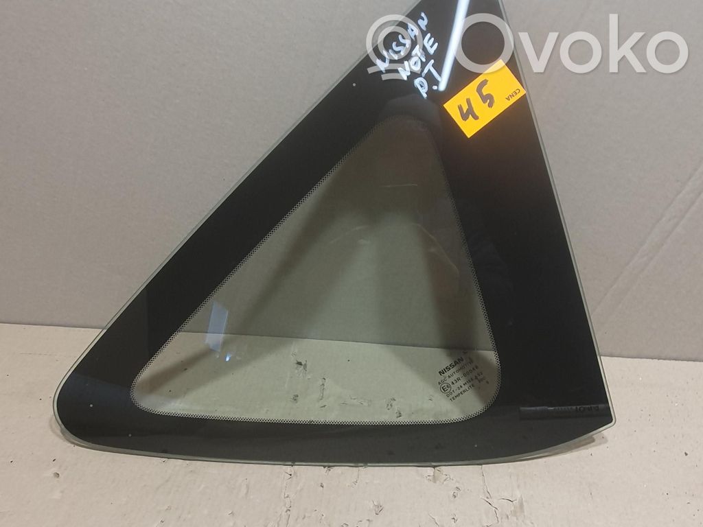 Nissan Note (E12) Geam lateral spate 