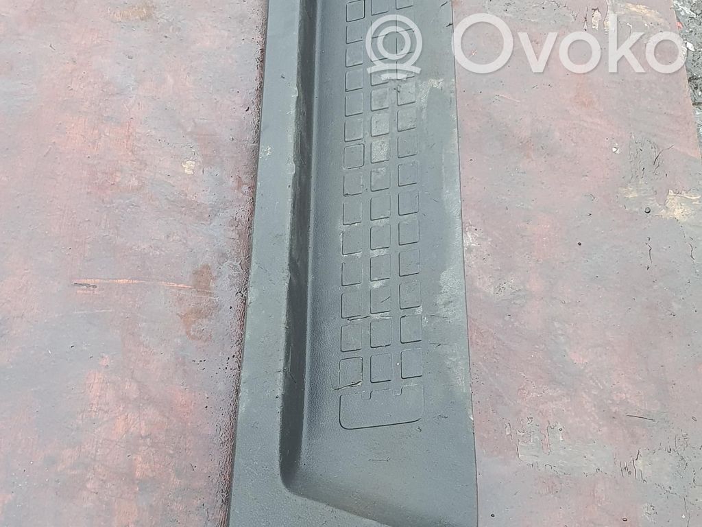 Drzwi   9808681377,9808681377